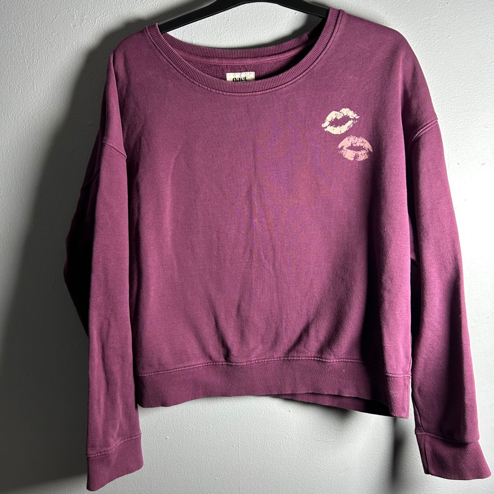 Pact Mauve Lip Kiss Graphic Sweatshirt Crewneck Pullover Women's Size L